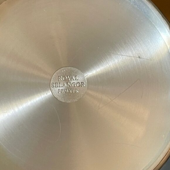 Royal Selangor Pewter Pine Tankard Mug - Picture 4 of 9